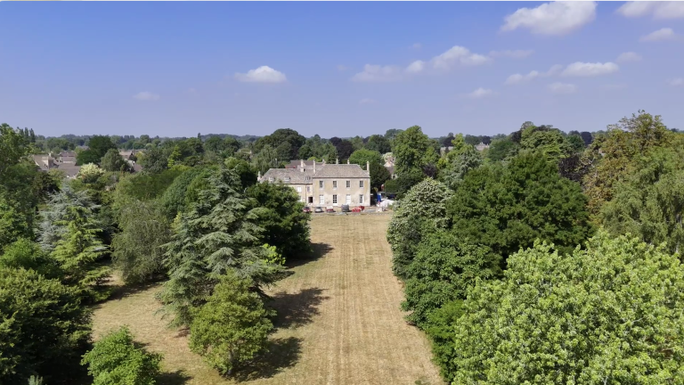 South Cotswold’s Country House